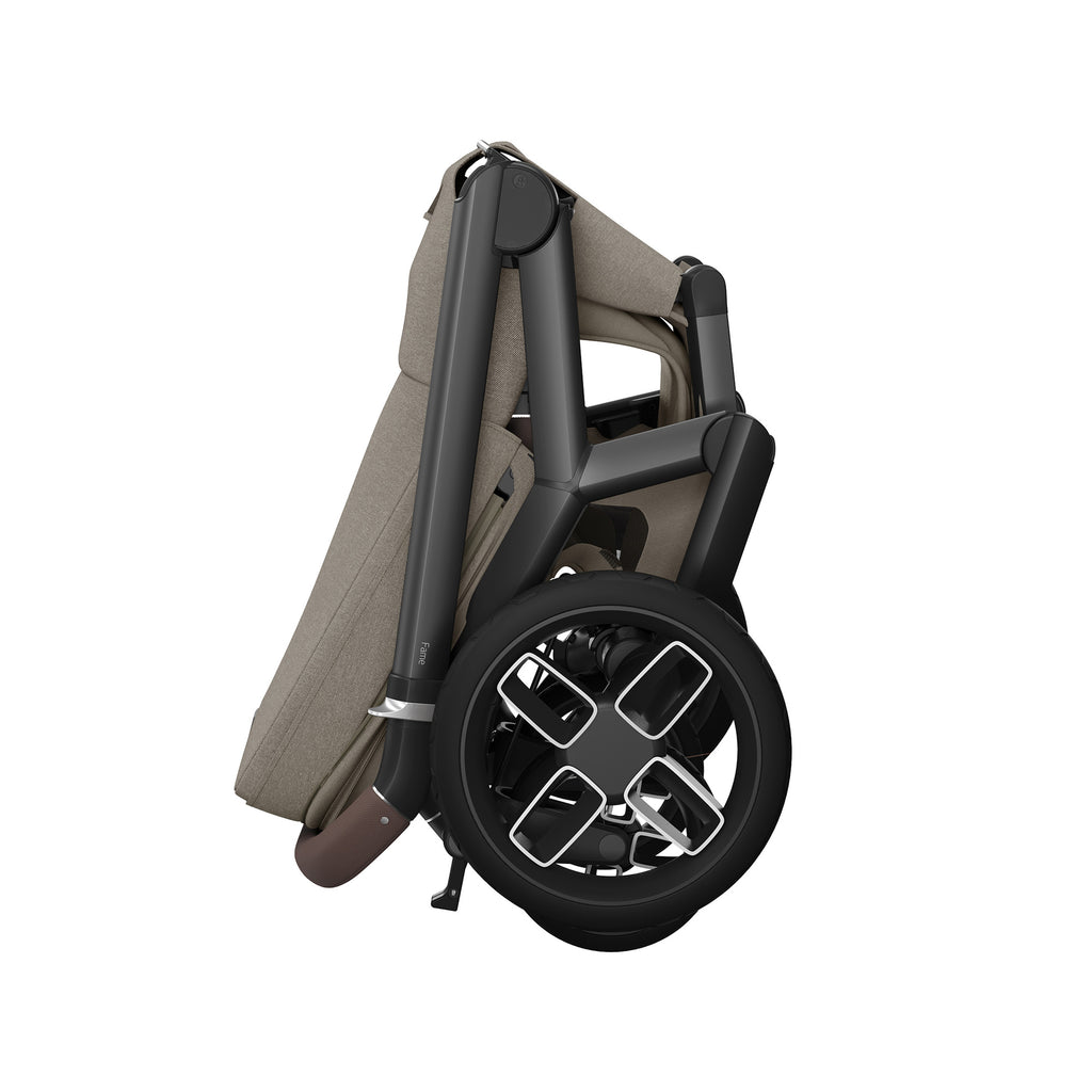 Maxi Cosi Fame 9 Piece Premium Travel System