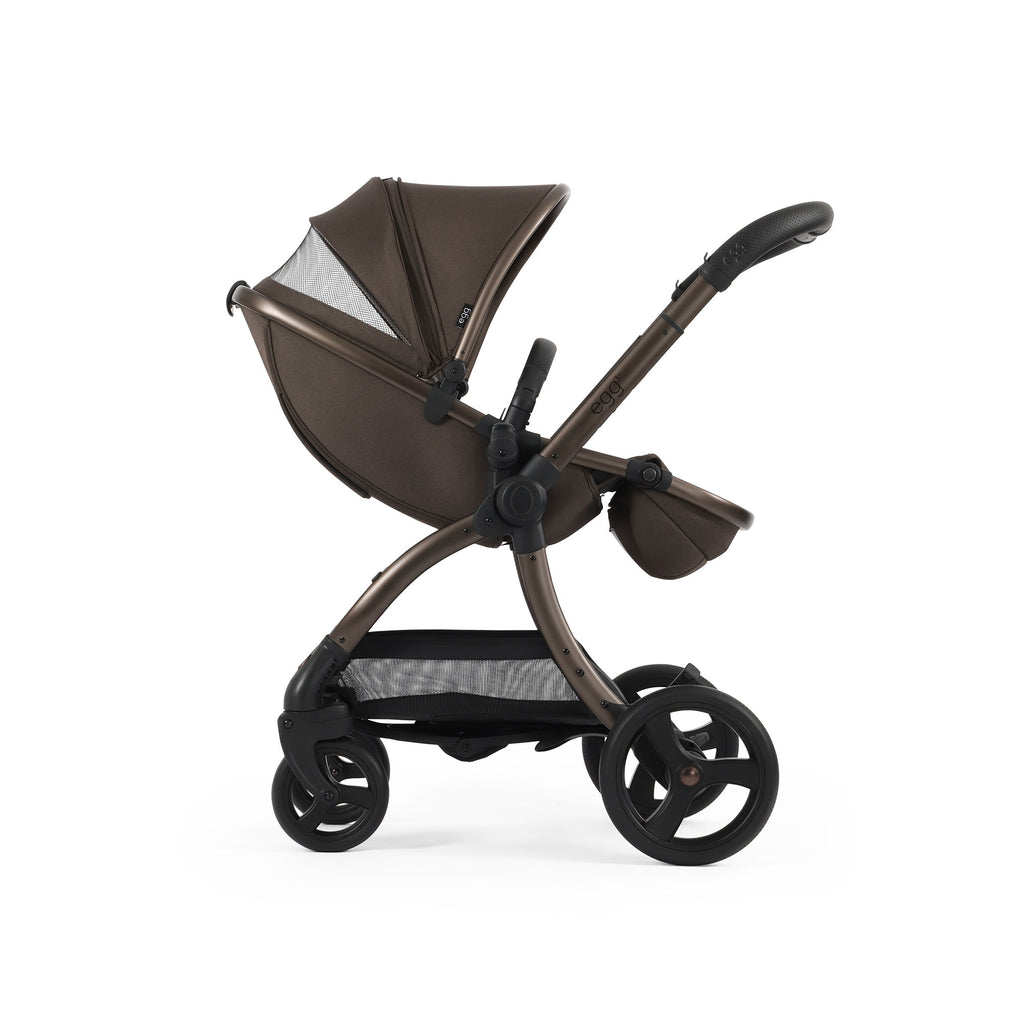 Egg 3 Luxury Shell i Size Travel System - Chocolate Velvet