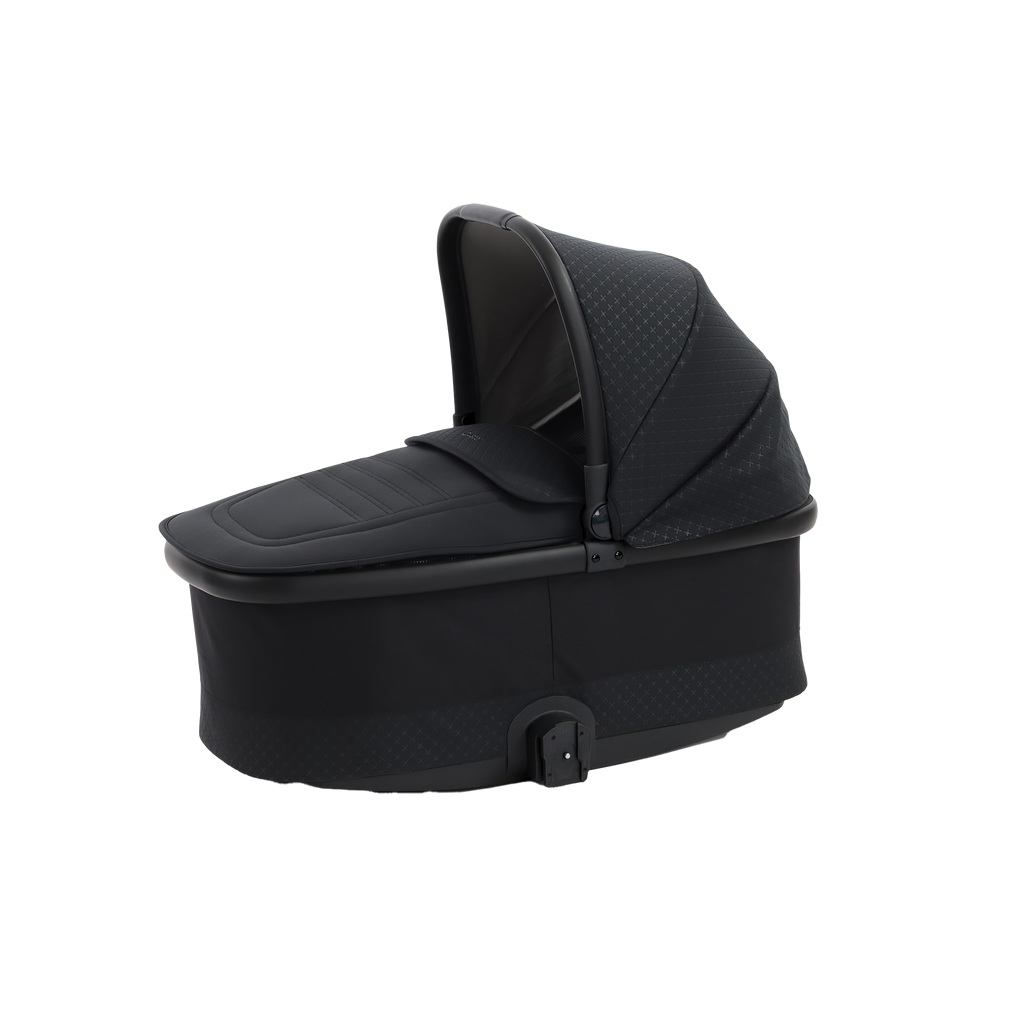 Babystyle Oyster 4 Essential Bundle - Raven