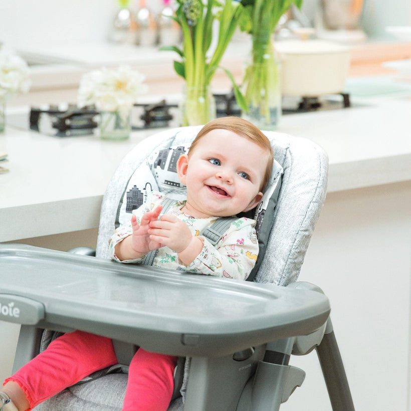 Highchairs & feeding