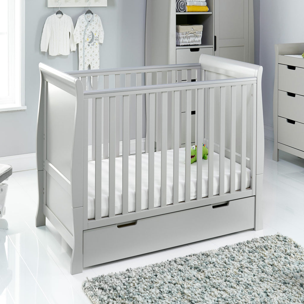 Obaby Stamford Classic Sleigh 5 Piece Room Set - Chelsea Baby