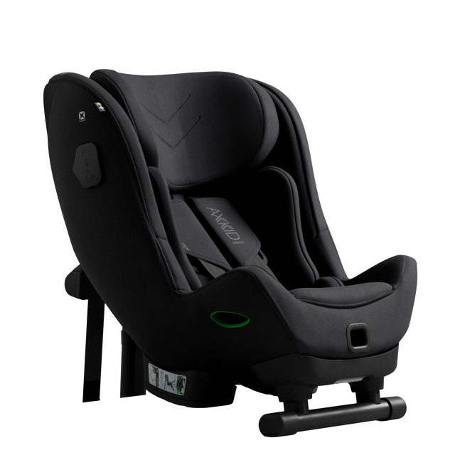 Axkid Minikid 4 Max Car Seat - Coastal Storm Black