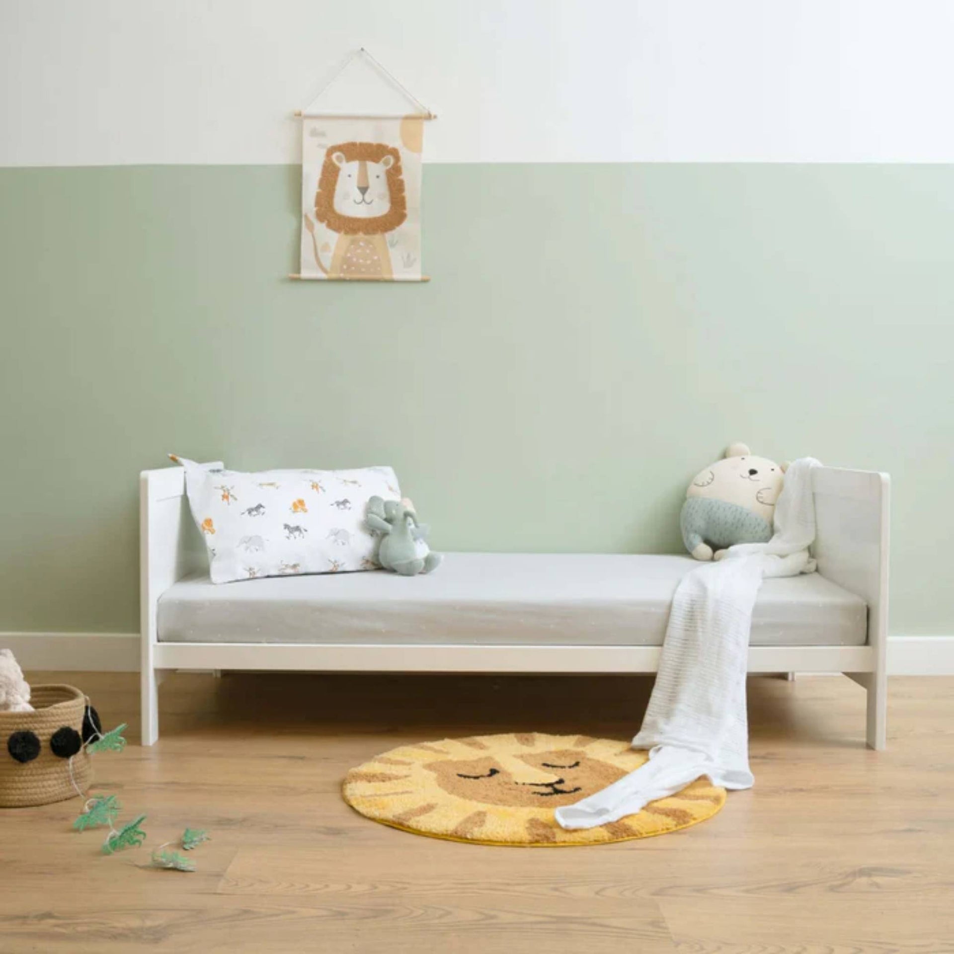 Clair De Lune Essentials Cot Bed - Chelsea Baby