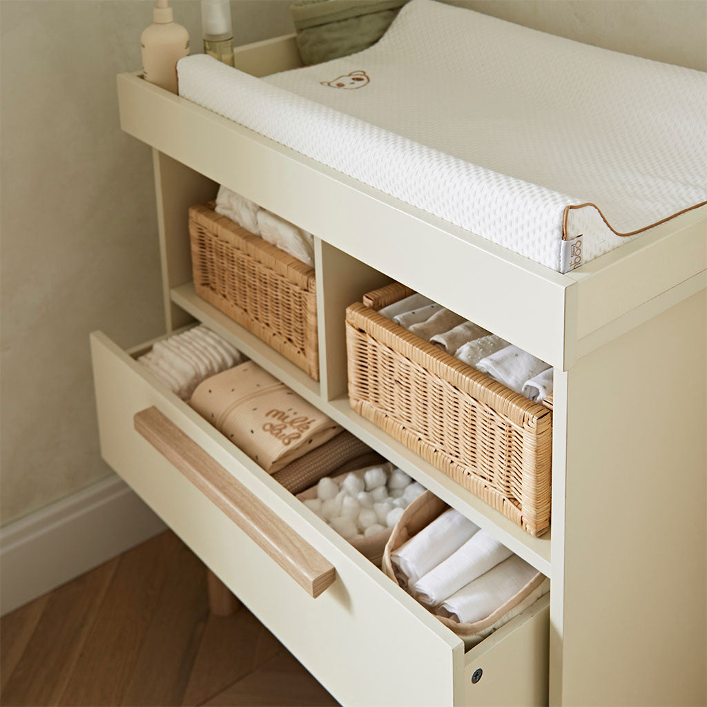 Cuddleco Harper Dresser Changer - Cream & Ash