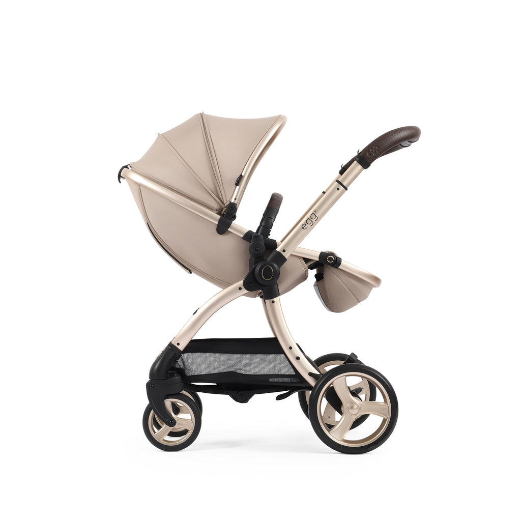 Egg 3 Luxury Shell i Size Travel System - Feather