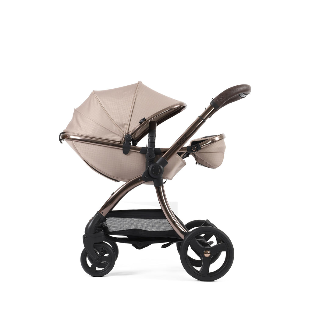 Egg 3 Luxury Shell i Size Travel System - Houndstooth Almond