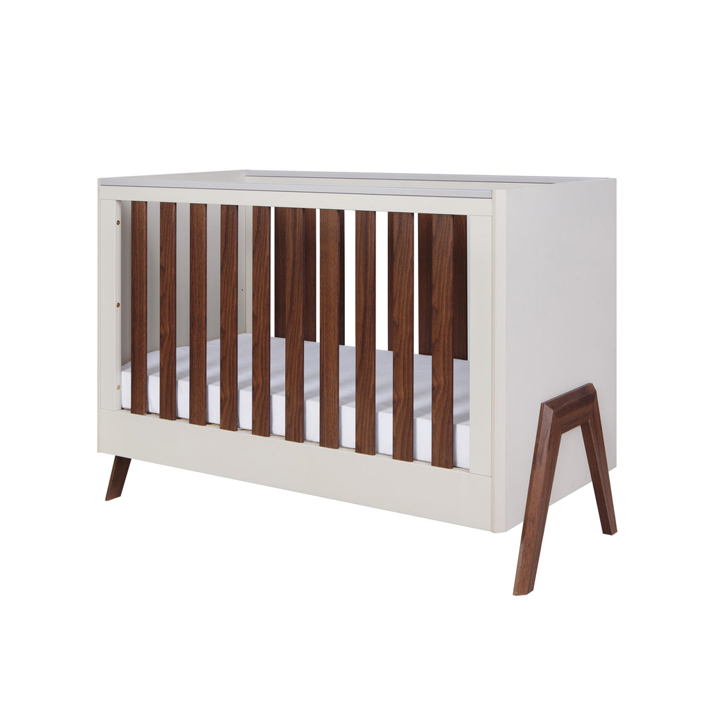 Tutti Bambini Fuori Mini Cot Bed - Chelsea Baby