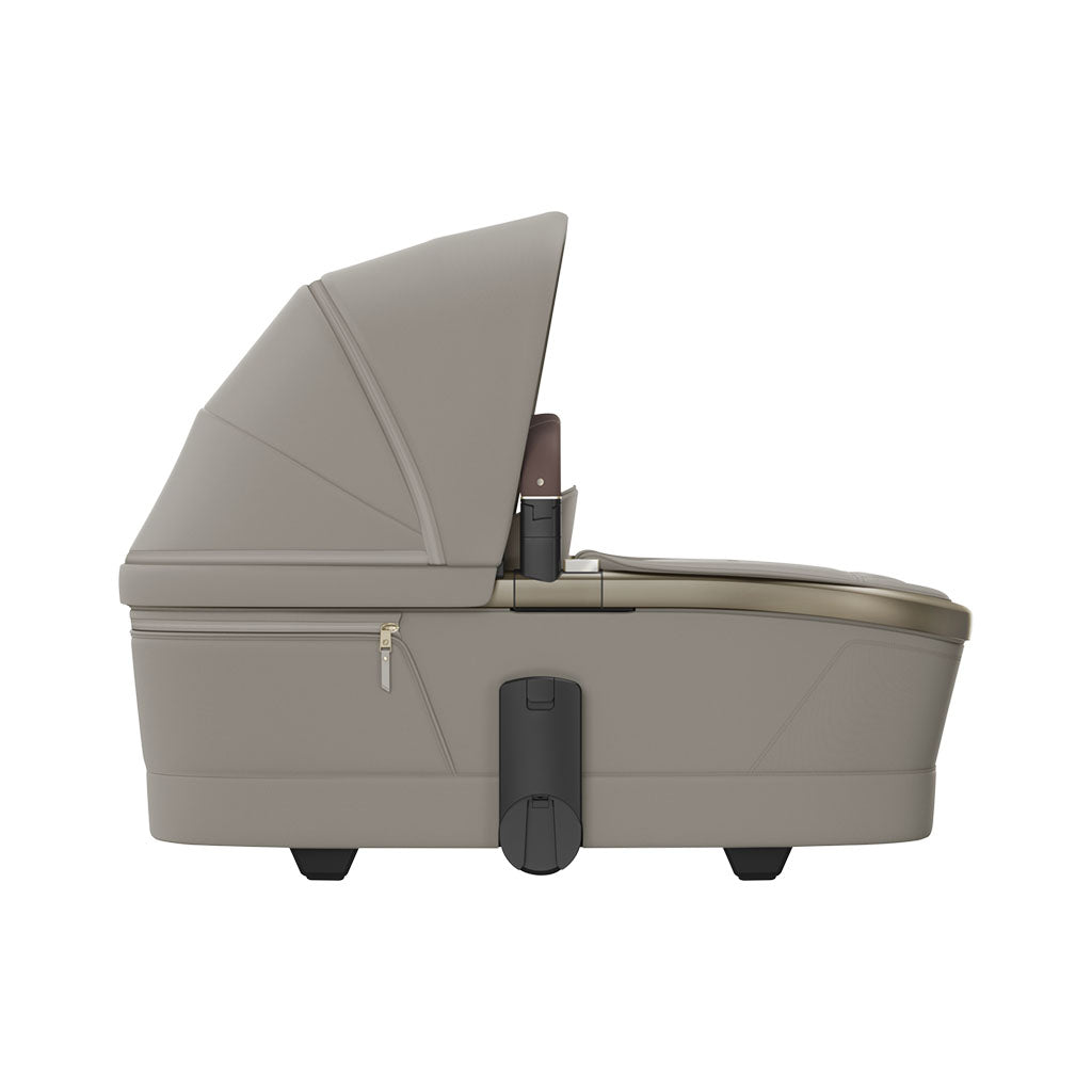 Maxi Cosi Fame Carrycot Sapphire Sand 2