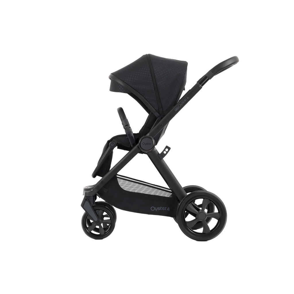 Babystyle Oyster 4 Essential Bundle - Raven