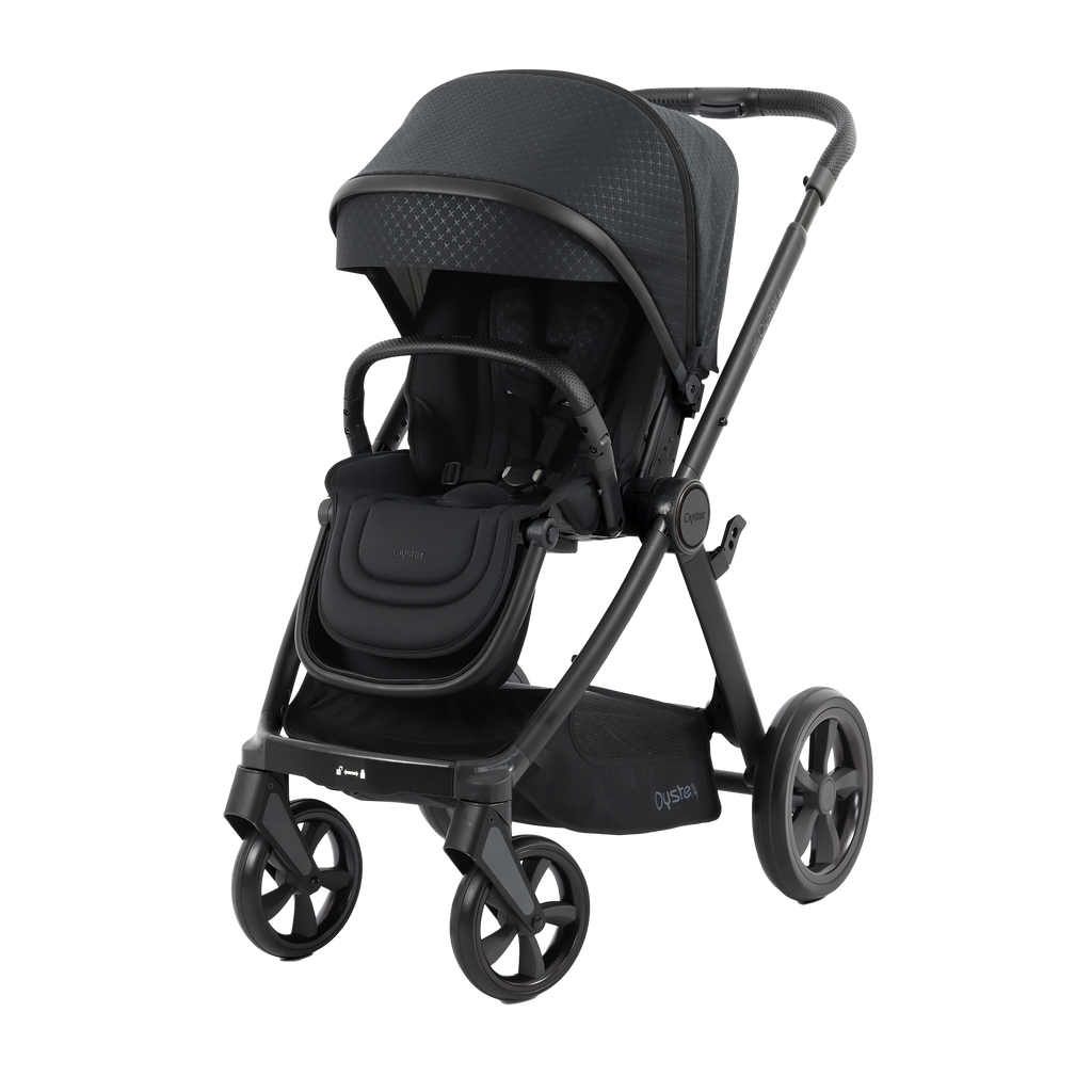 Babystyle Oyster 4 Essential Bundle - Raven