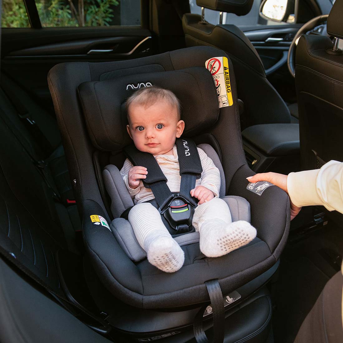 Nuna Pruu™ Car Seat - Caviar