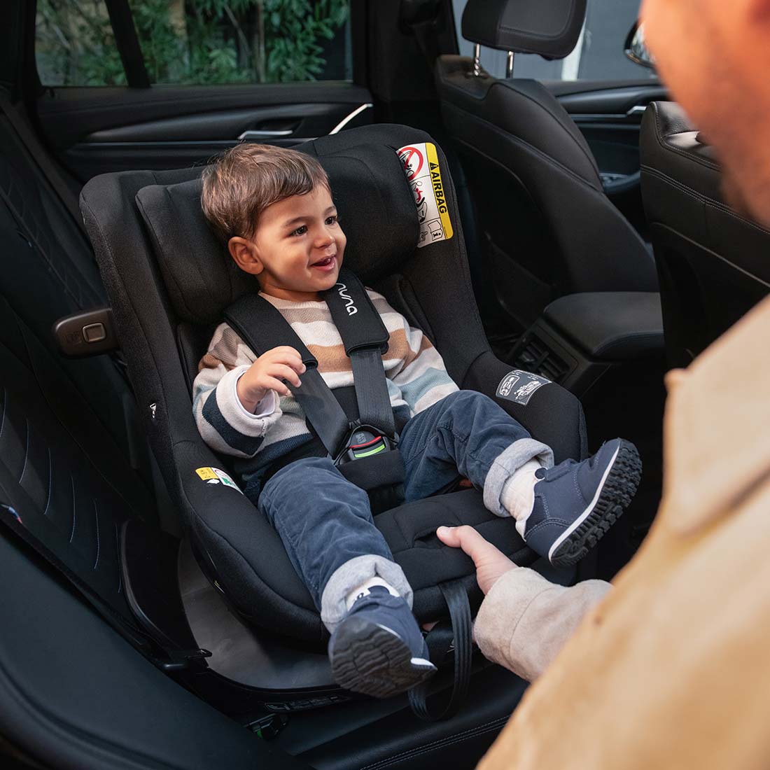 Nuna Pruu™ Car Seat - Caviar
