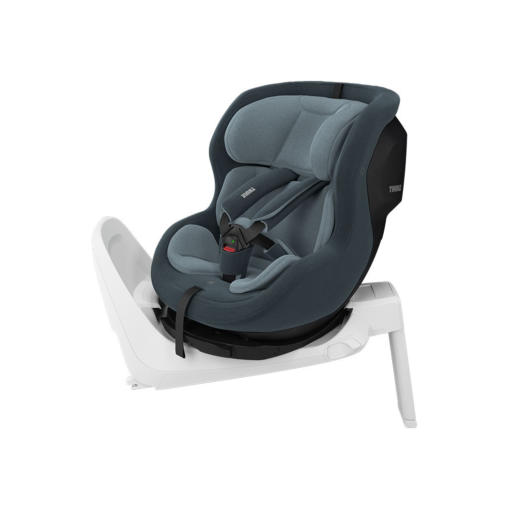 Thule_Elm_Connect_360_Toddler_Car_Seat_Darkest_Blue_2
