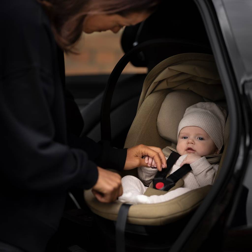 Thule Maple Infant Car Seat - Faded Khaki