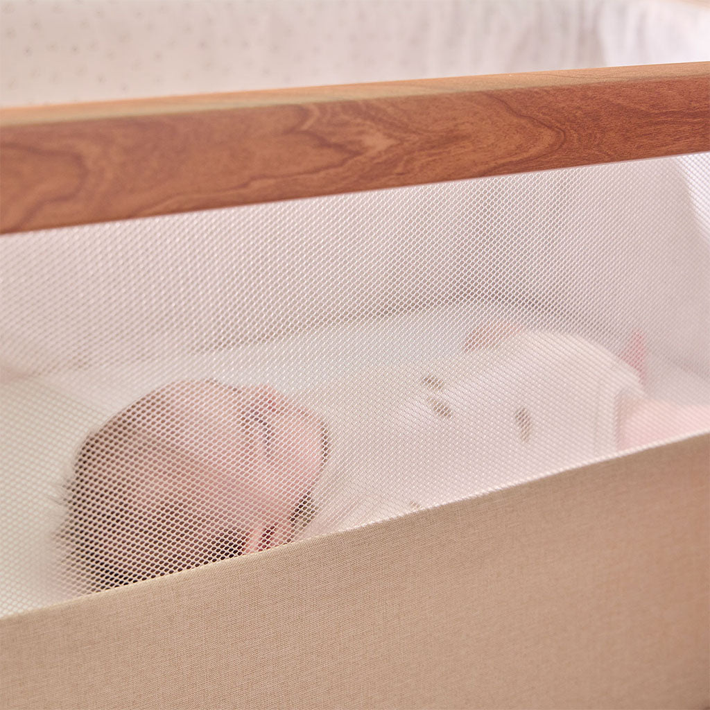 Tutti Bambini CoZee Bedside Crib - Scandinavian Walnut/Ecru