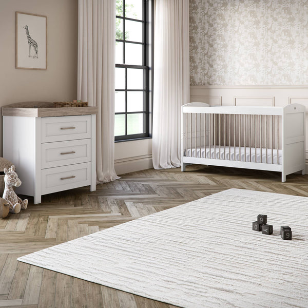 Silver Cross Valencia 2 Piece Nursery Set with Cot Bed and Dresser