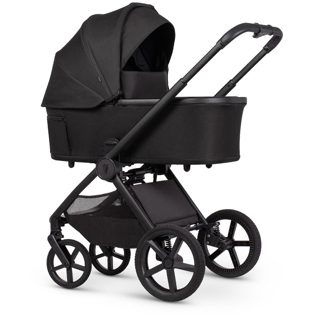 Venicci Upline 3 Carrycot on the pram - Onyx
