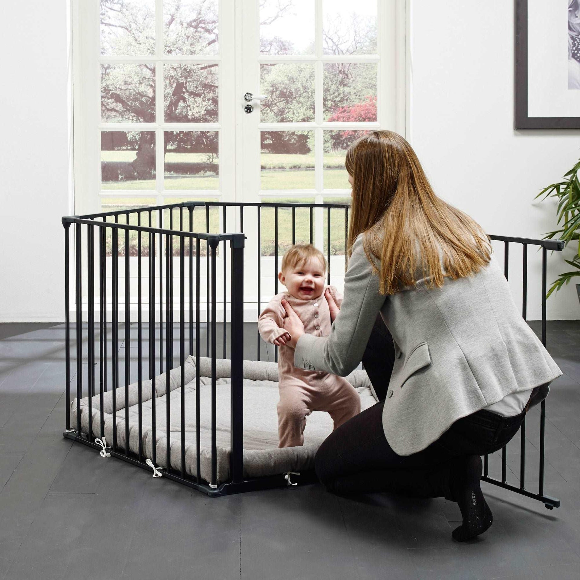 Baby Dan Olaf Playpen Pentagon - Chelsea Baby