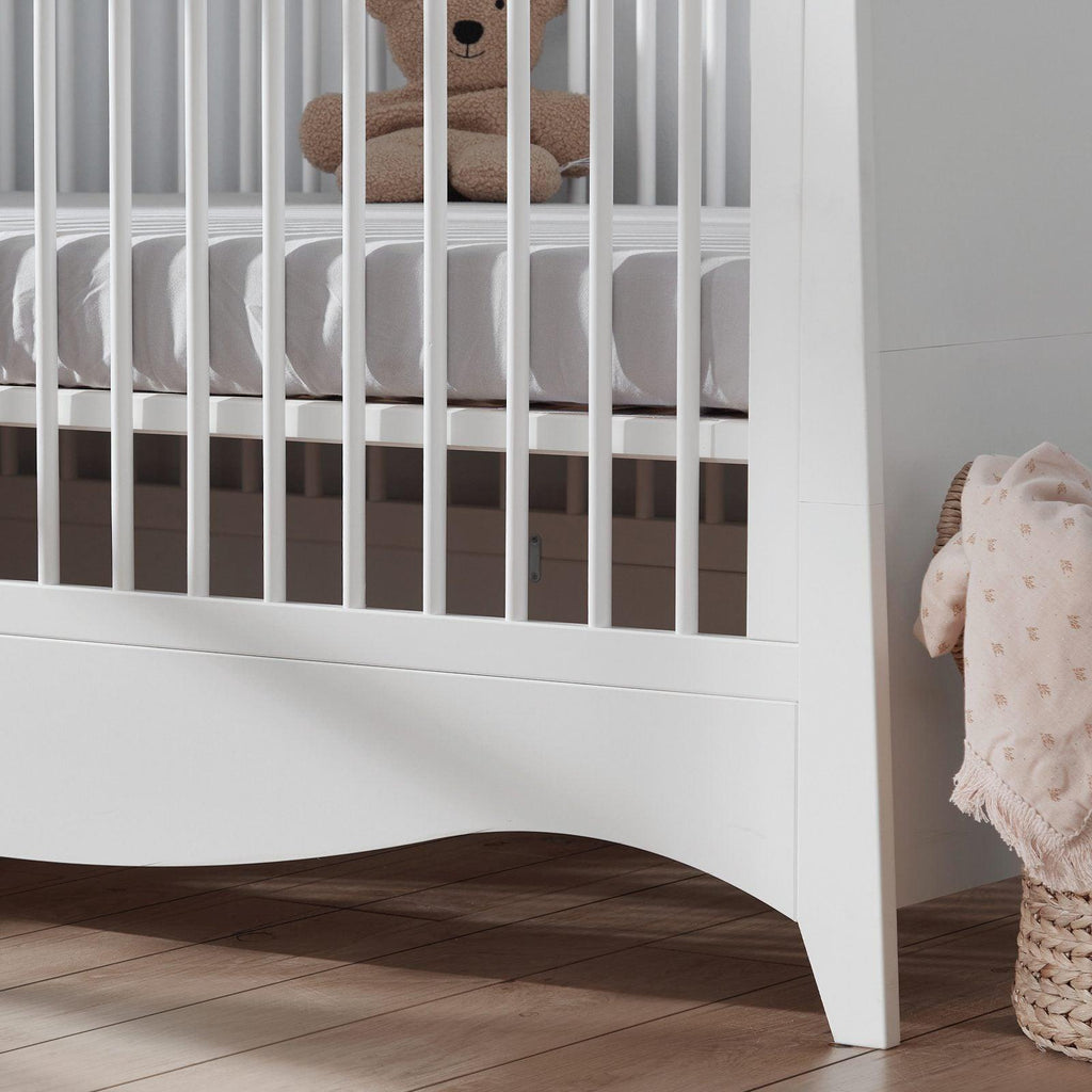 Cuddleco Clara Cot Bed - Chelsea Baby