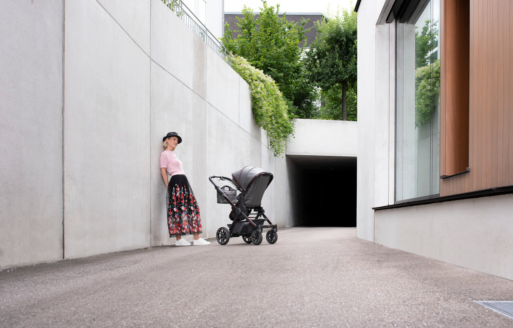 Mercedes Avantgarde All-Terrain GTR Stroller inc. Carrycot and Chassis by Hartan - Made in Germany - Chelsea Baby