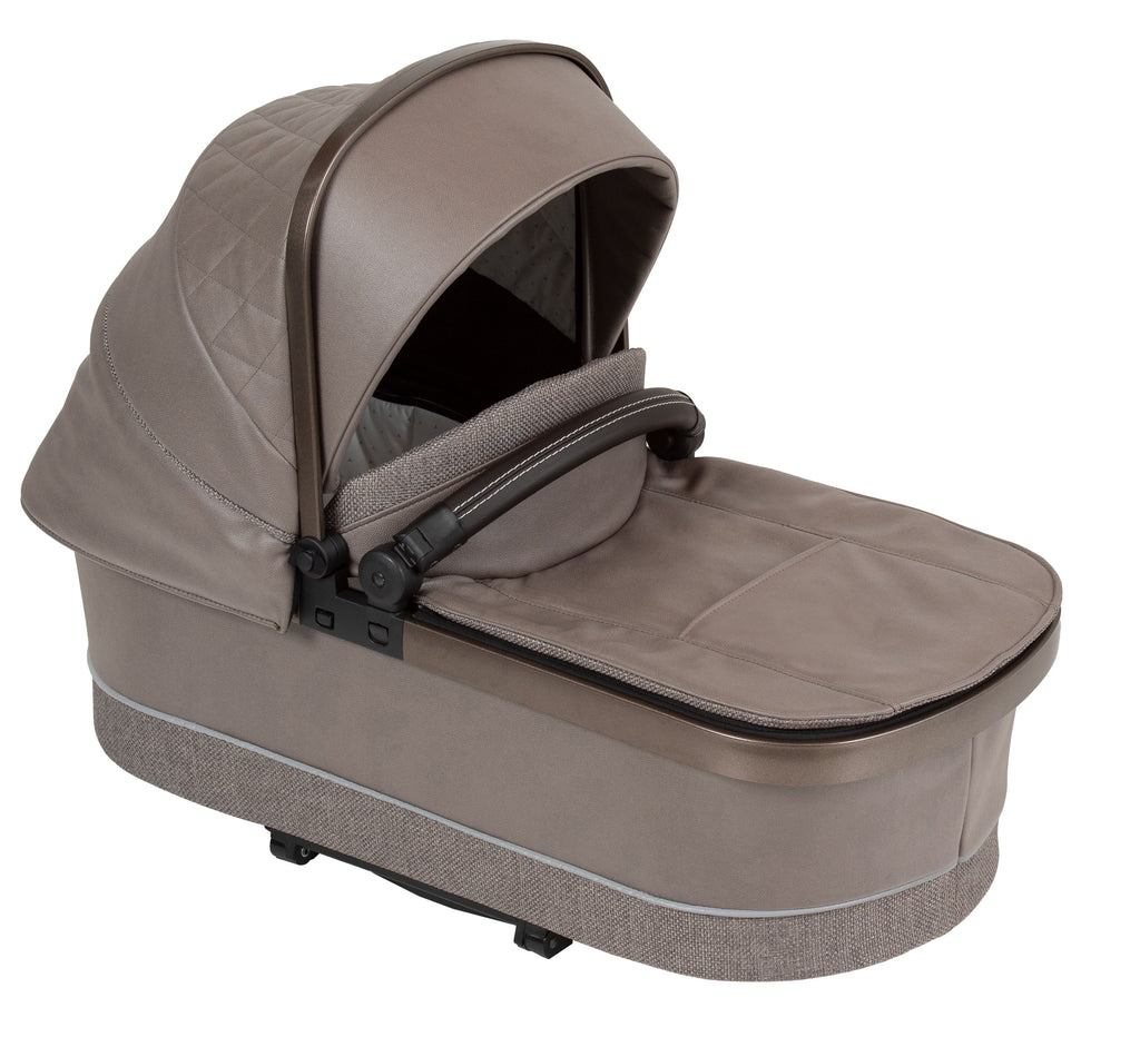 Mercedes Avantgarde GTX Stroller inc. Carrycot and Chassis by Hartan - Made in Germany - Chelsea Baby