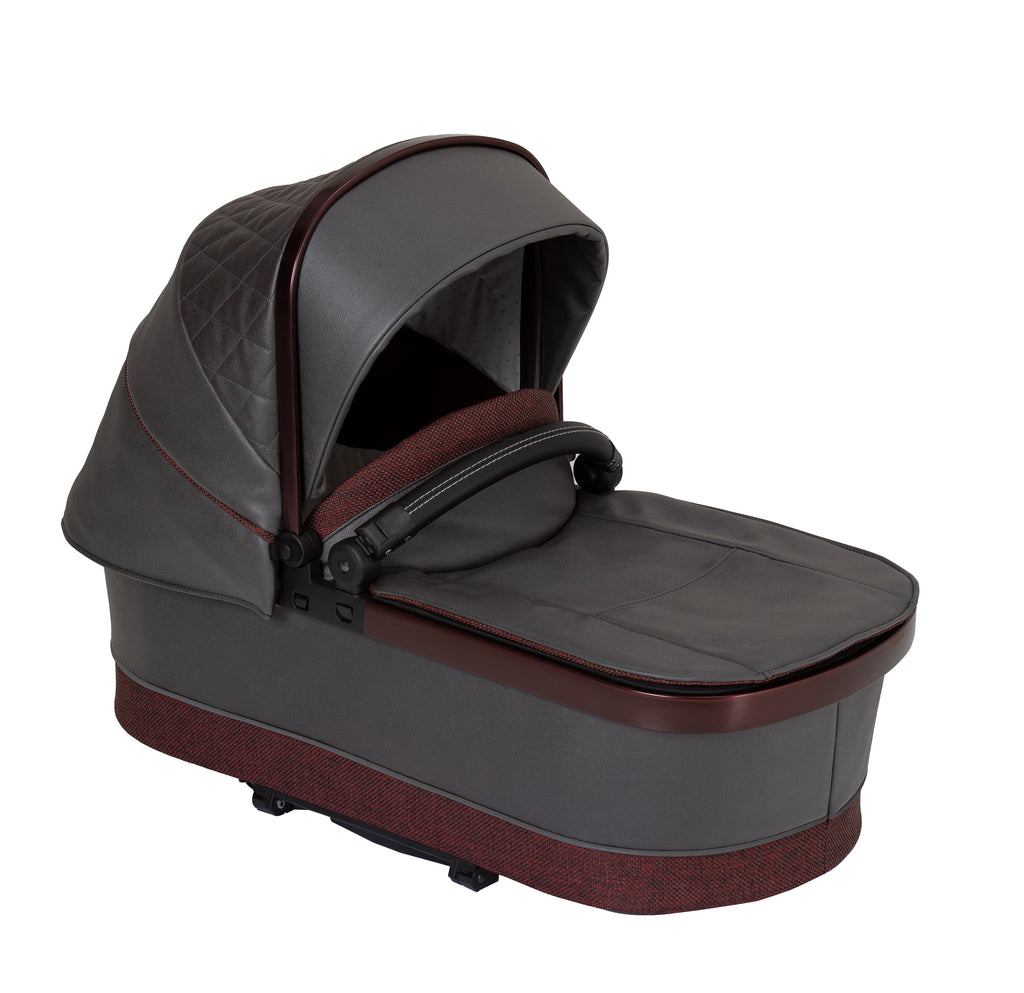 Mercedes Avantgarde GTX Stroller inc. Carrycot and Chassis by Hartan - Made in Germany - Chelsea Baby