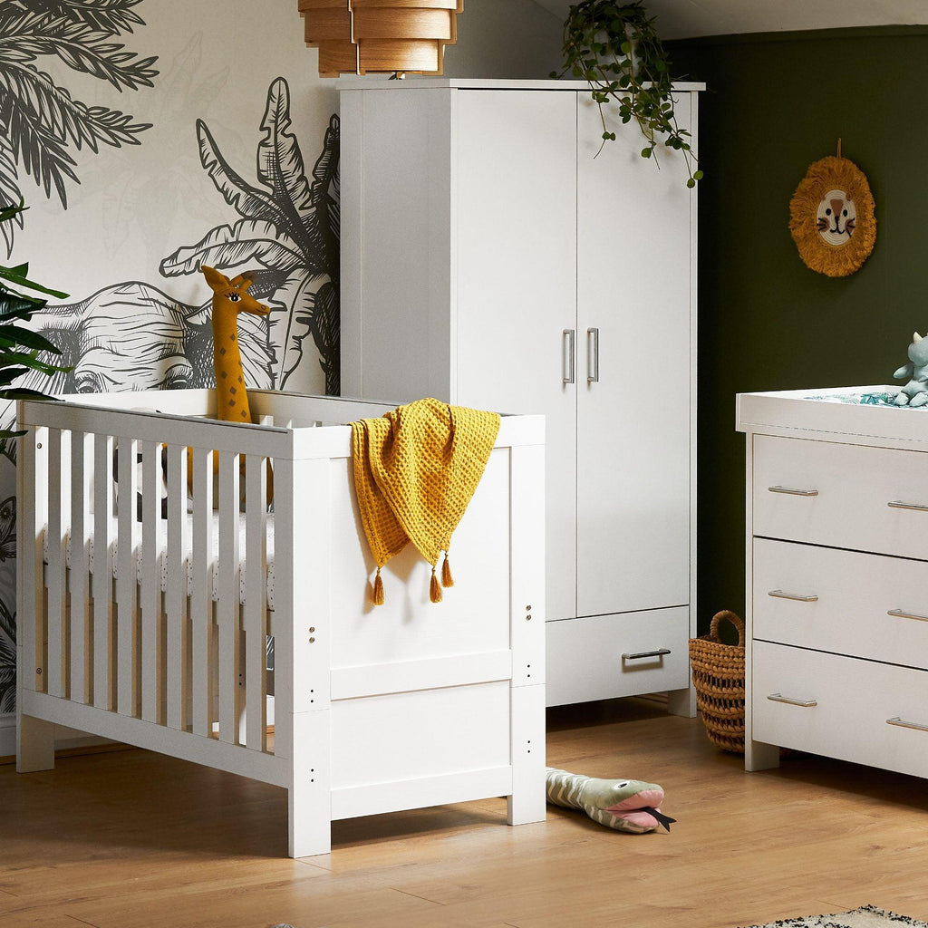 Obaby Nika Mini 3 Piece Room Set - Chelsea Baby