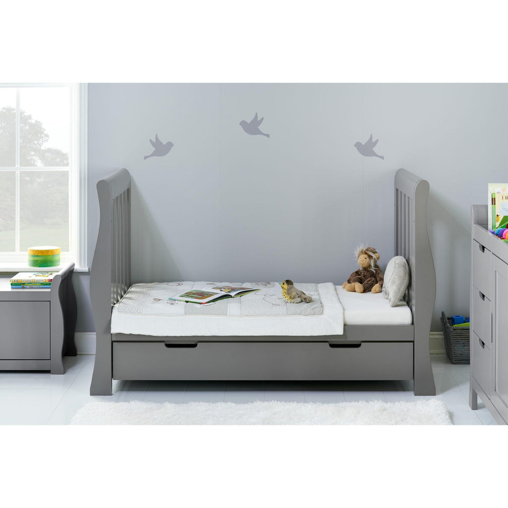 Obaby Stamford Luxe Sleigh 3 Piece Room Set - Chelsea Baby