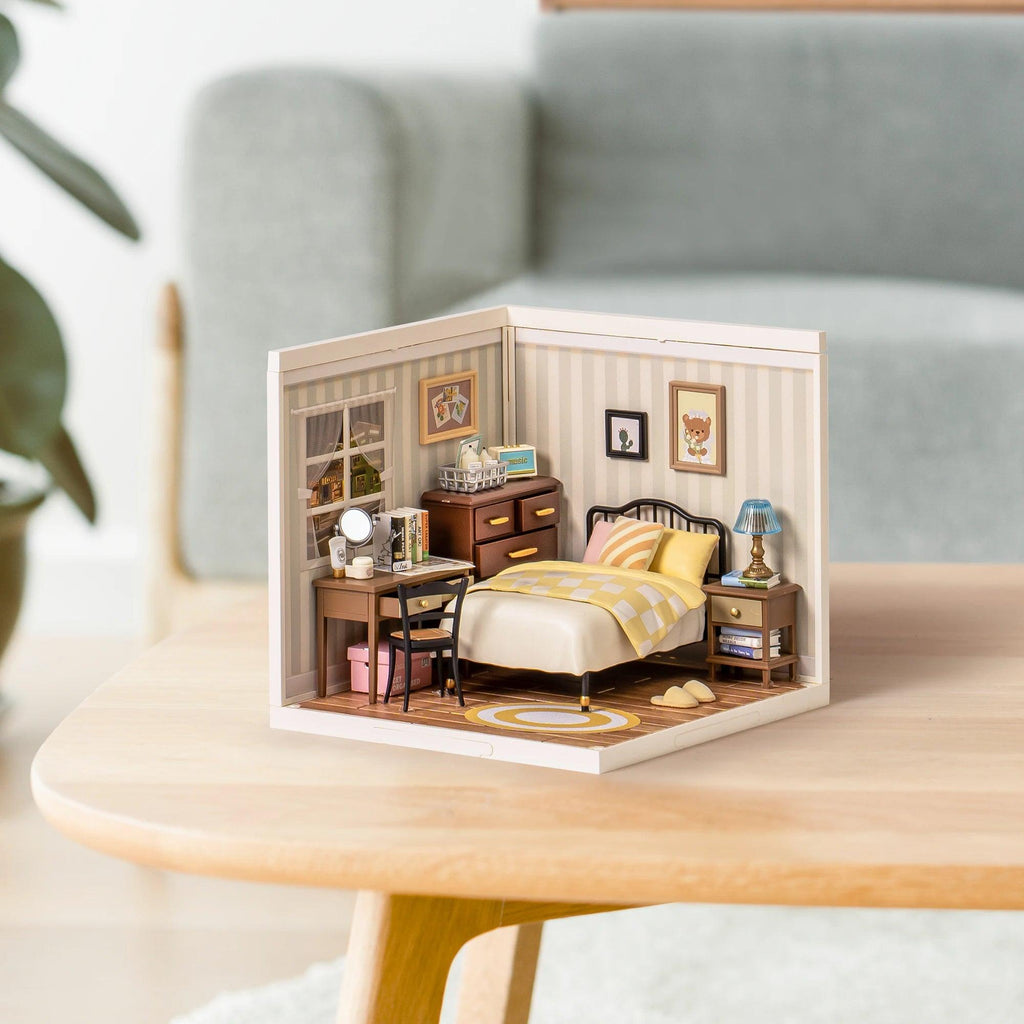 Rolife Sweet Dream Bedroom DIY Plastic Miniature House - Chelsea Baby