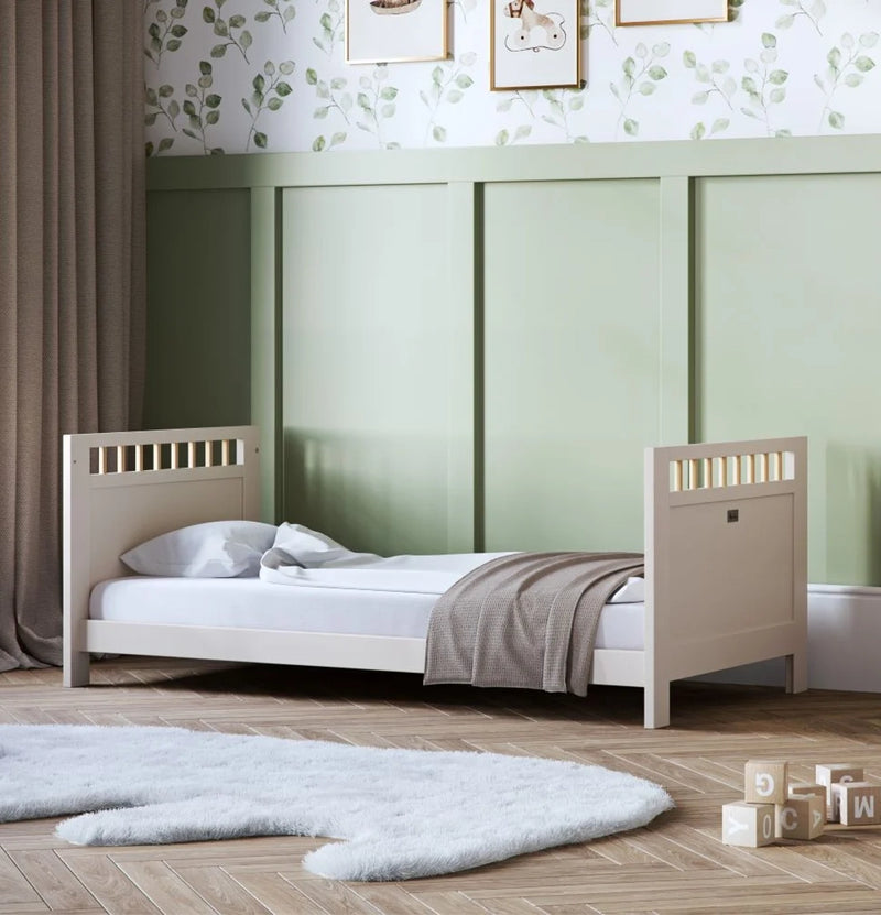 Silver Cross Seville Convertible Cot to Toddler Bed