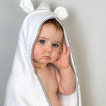 Shnuggle Wearable Baby Towels - White