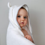 Shnuggle Wearable Baby Towels - White