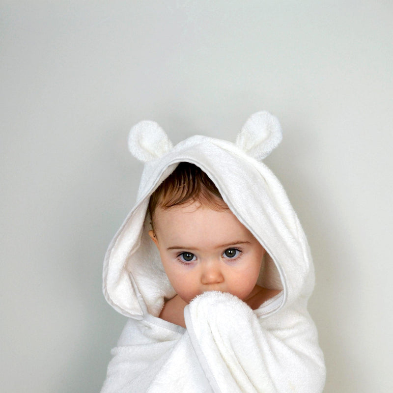 Shnuggle Wearable Baby Towels - White