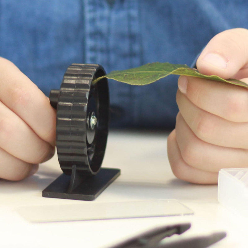 Buki Microscope with 30 experiments