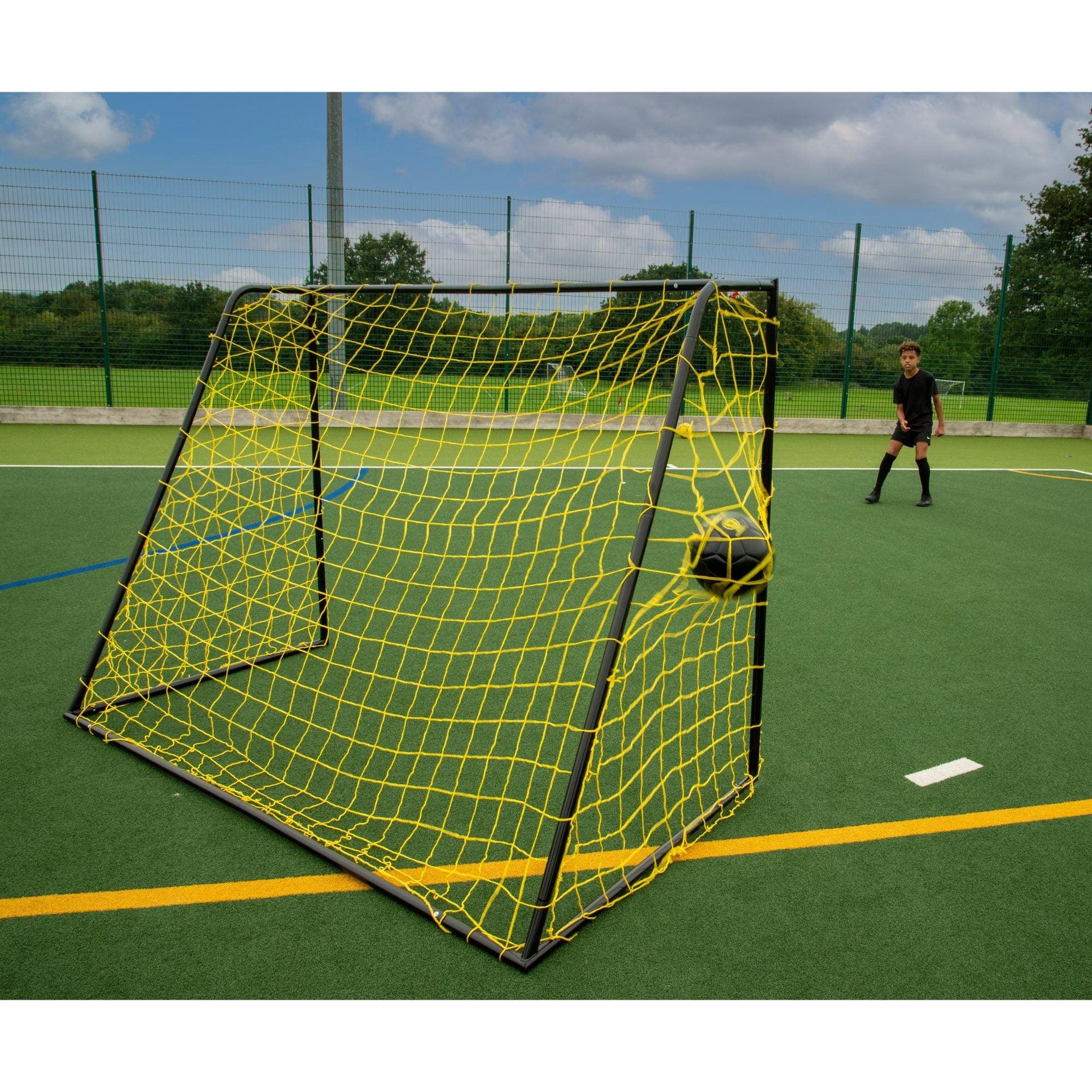 Kickmaster Heavy Duty Performance Goal - Chelsea Baby